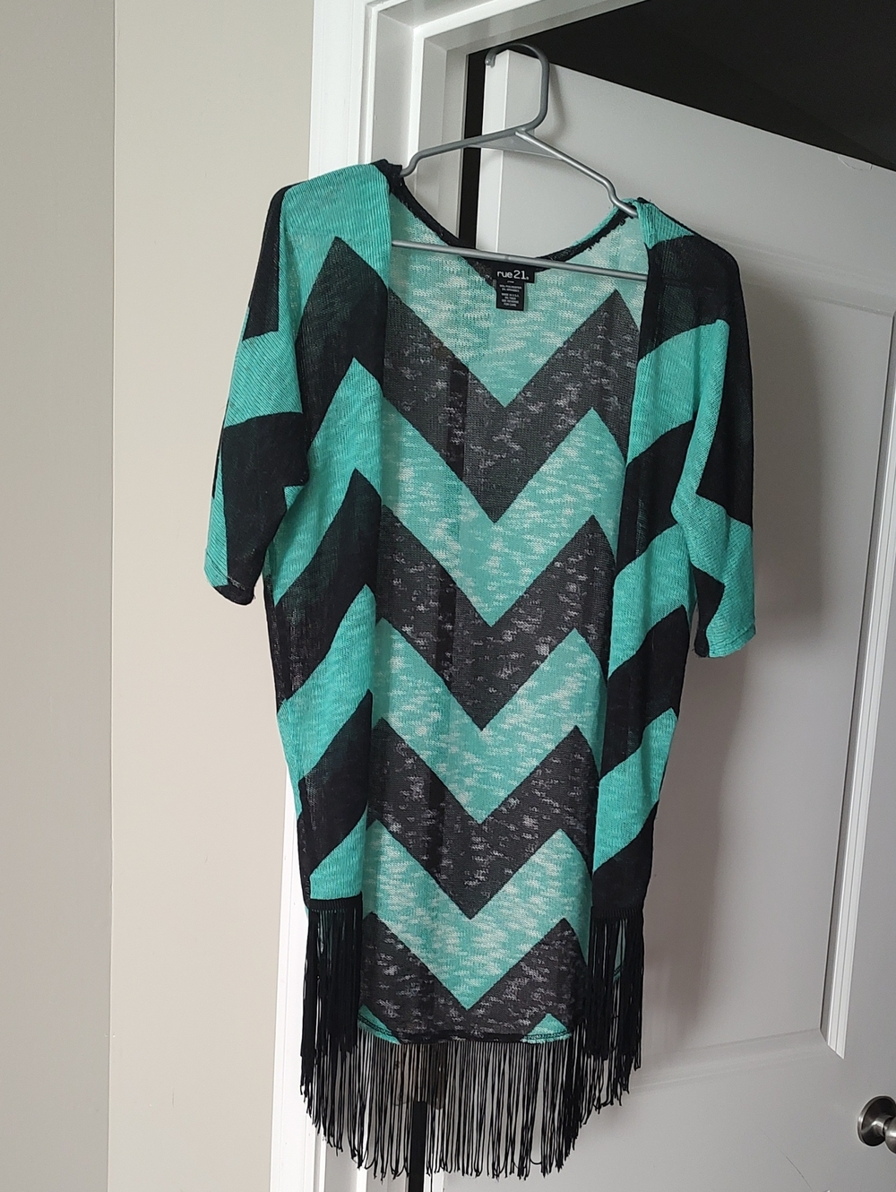 Women's Rue21 Teal and Black Chevron Fringe Open Tunic